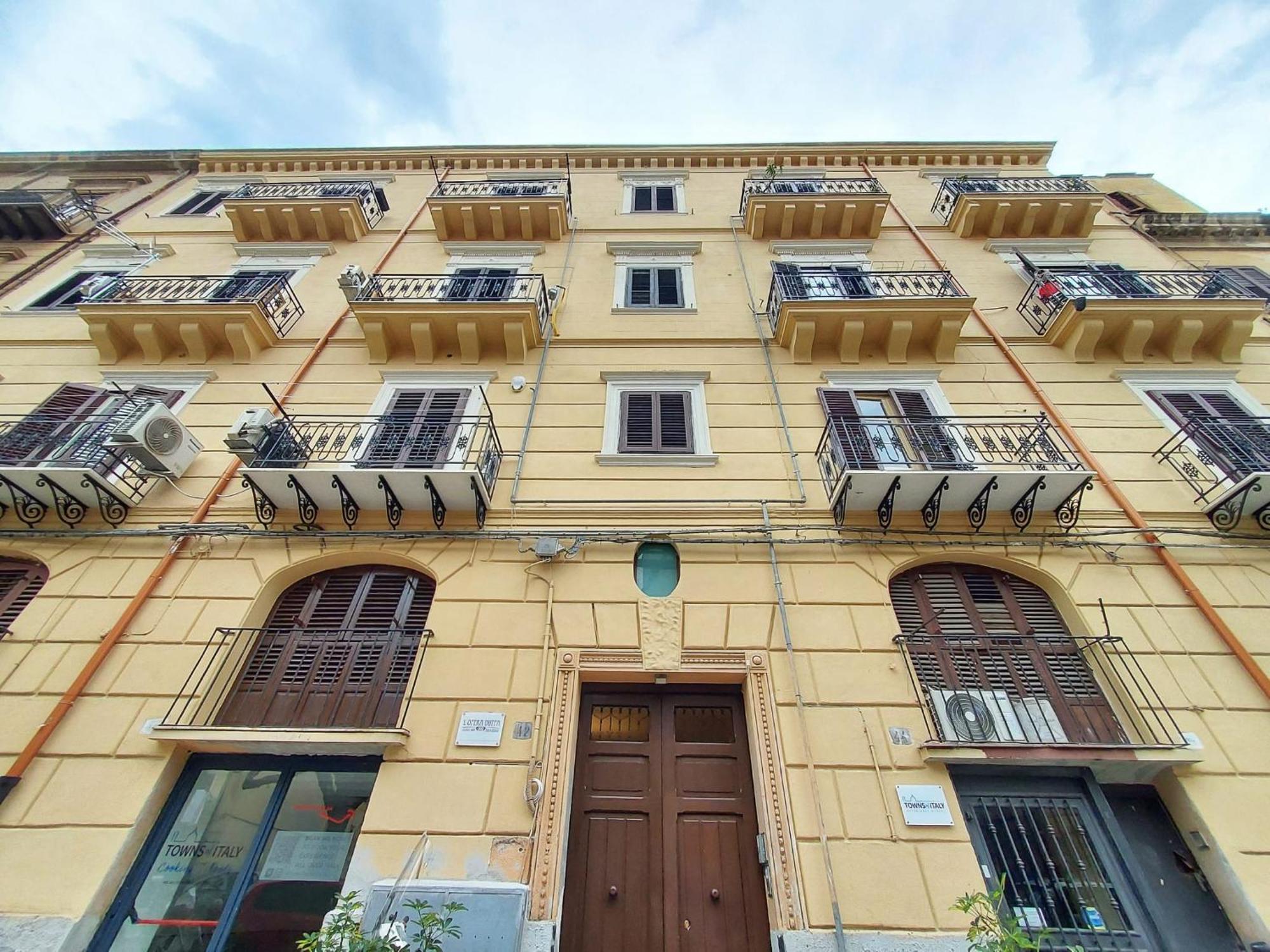 La Casa Del Moro - All' Opera Palermo Exterior photo
